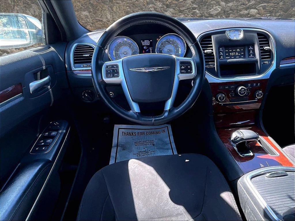 Used 2012 Chrysler 300 image 5