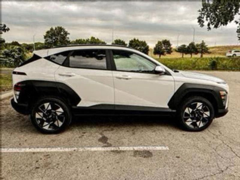 New 2025 Hyundai Santa Fe Calligraphy image 8