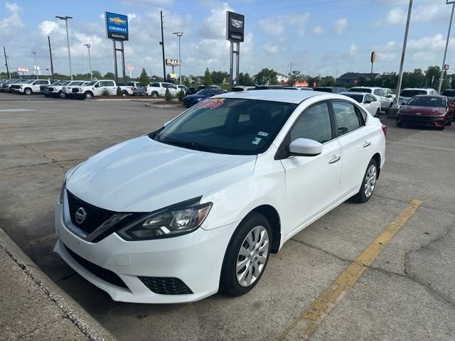 Used 2017 Nissan Sentra S FWD image 3