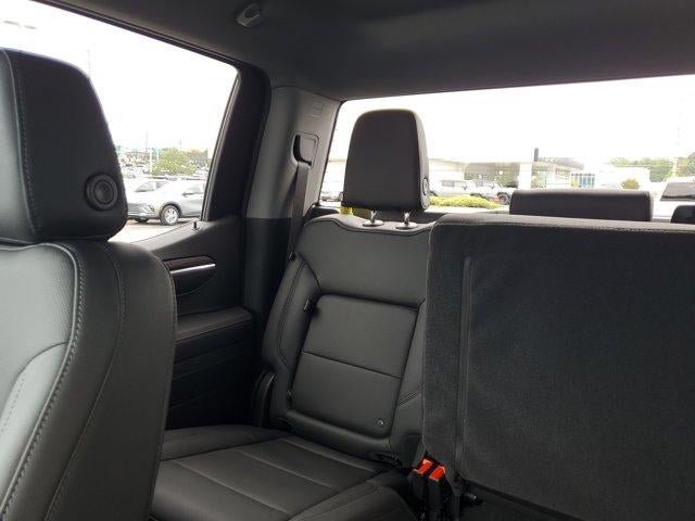 New 2026 GMC Sierra 1500 SLT AWD/4WD image 8