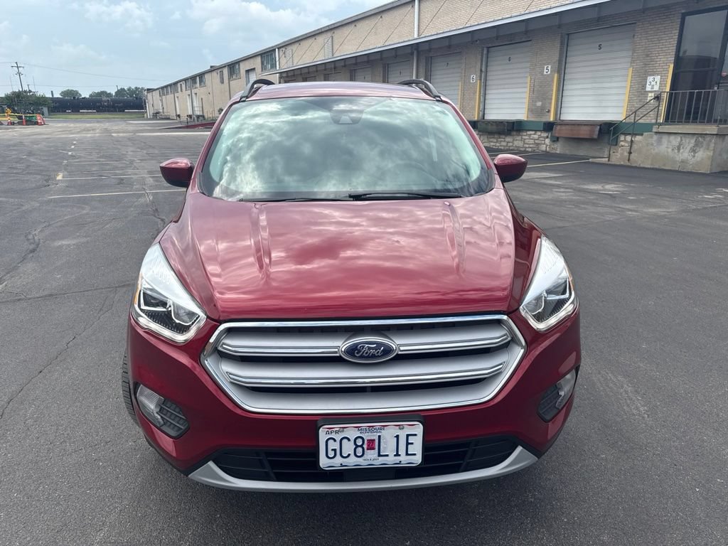 Used 2019 Ford Escape SEL FWD image 2