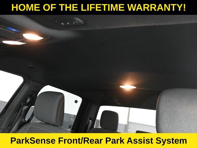 Used 2022 RAM 2500 Big Horn w/ Night Edition AWD/4WD image 39