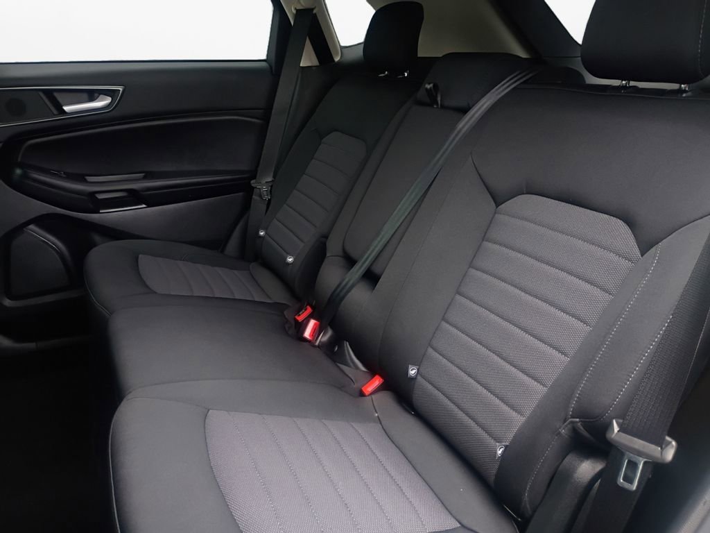 Used 2022 Ford Edge SE w/ Black Appearance Package image 22