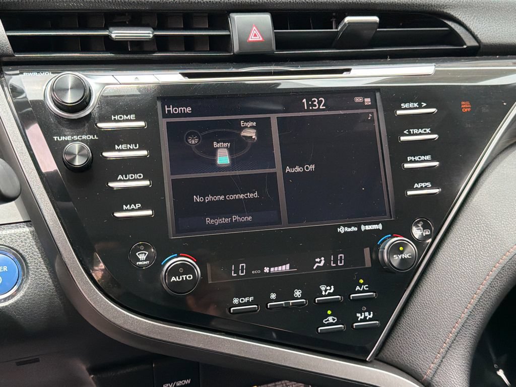 Used 2020 Toyota Camry LE w/ Sunroof Package FWD image 26