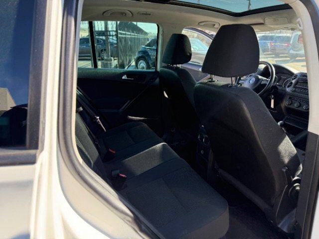 Used 2013 Volkswagen Tiguan S AWD/4WD image 29