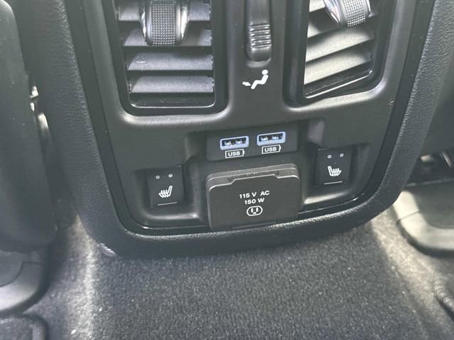 Used 2025 Dodge Durango GT AWD/4WD image 29