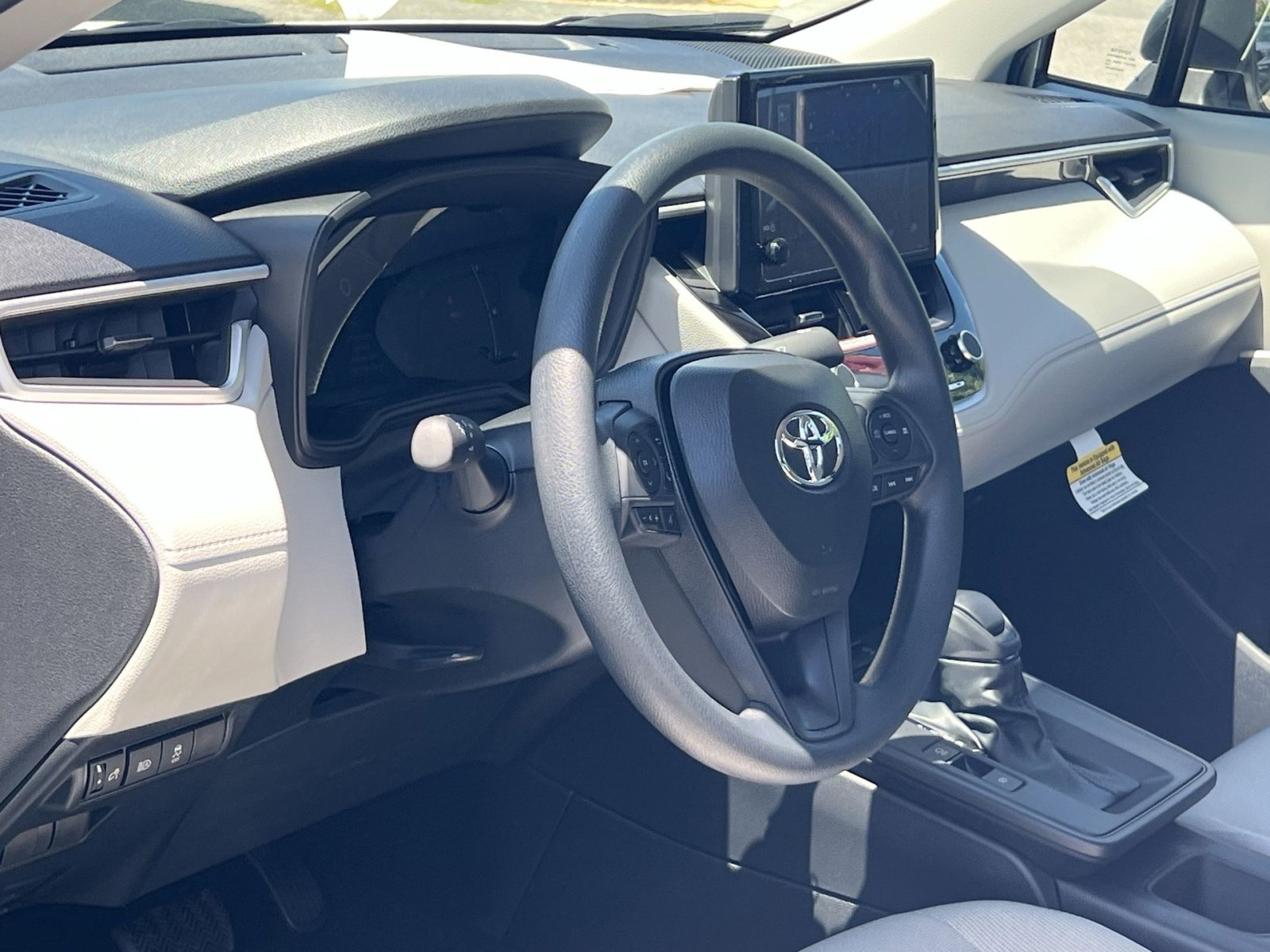New 2026 Toyota Corolla Cross L FWD image 11