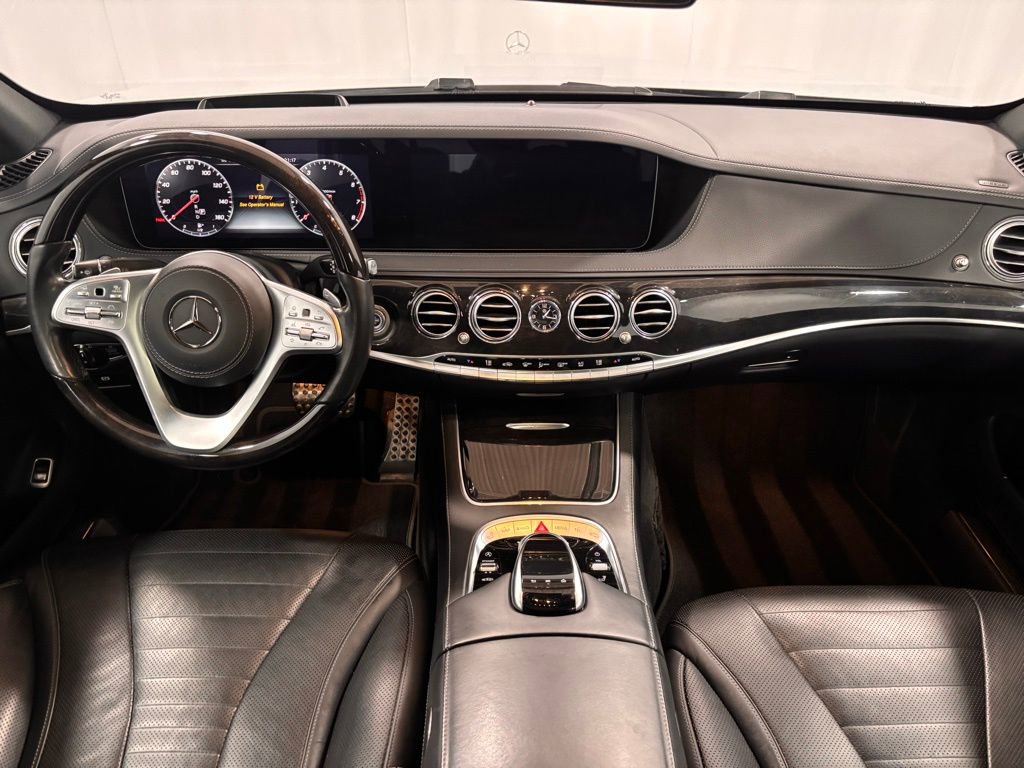 Used 2020 Mercedes-Benz S 560 4MATIC Sedan image 2