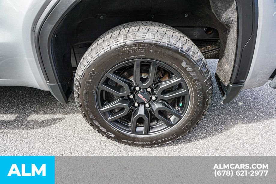 Used 2023 GMC Sierra 1500 Pro w/ Graphite Edition AWD/4WD image 17