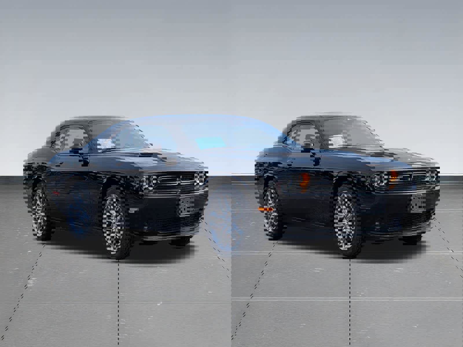 Used 2023 Dodge Challenger SXT w/ Plus Package image 7