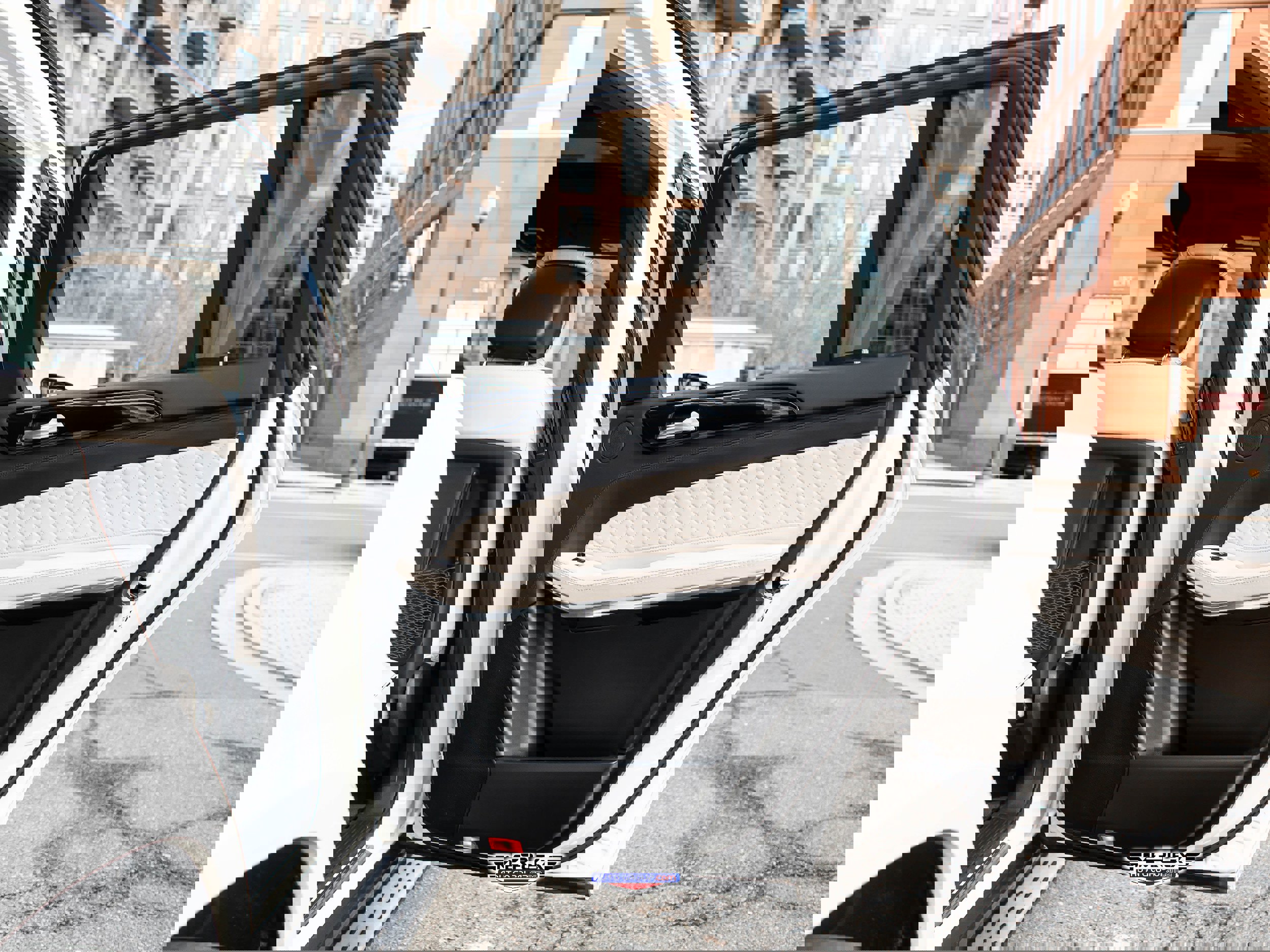 Used 2017 Mercedes-Benz GLS 550 4MATIC image 52