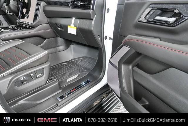 New 2026 GMC Yukon AT4 Ultimate w/ LPO, Floor Liner Package AWD/4WD image 38