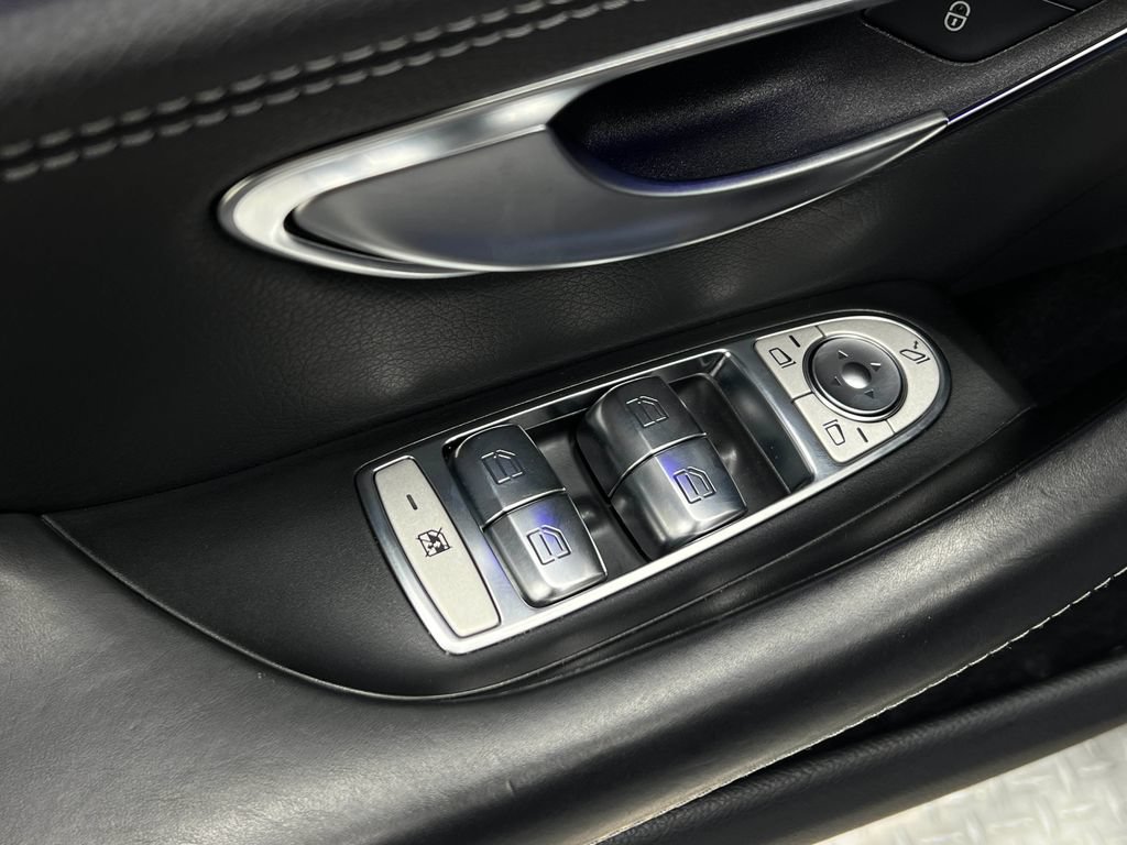 Used 2021 Mercedes-Benz AMG GT 63 image 17