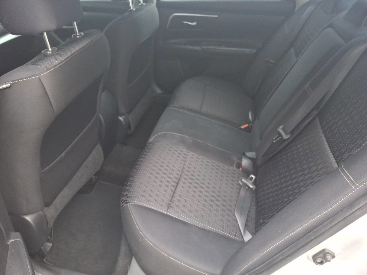 Used 2017 Nissan Altima 2.5 SV image 11