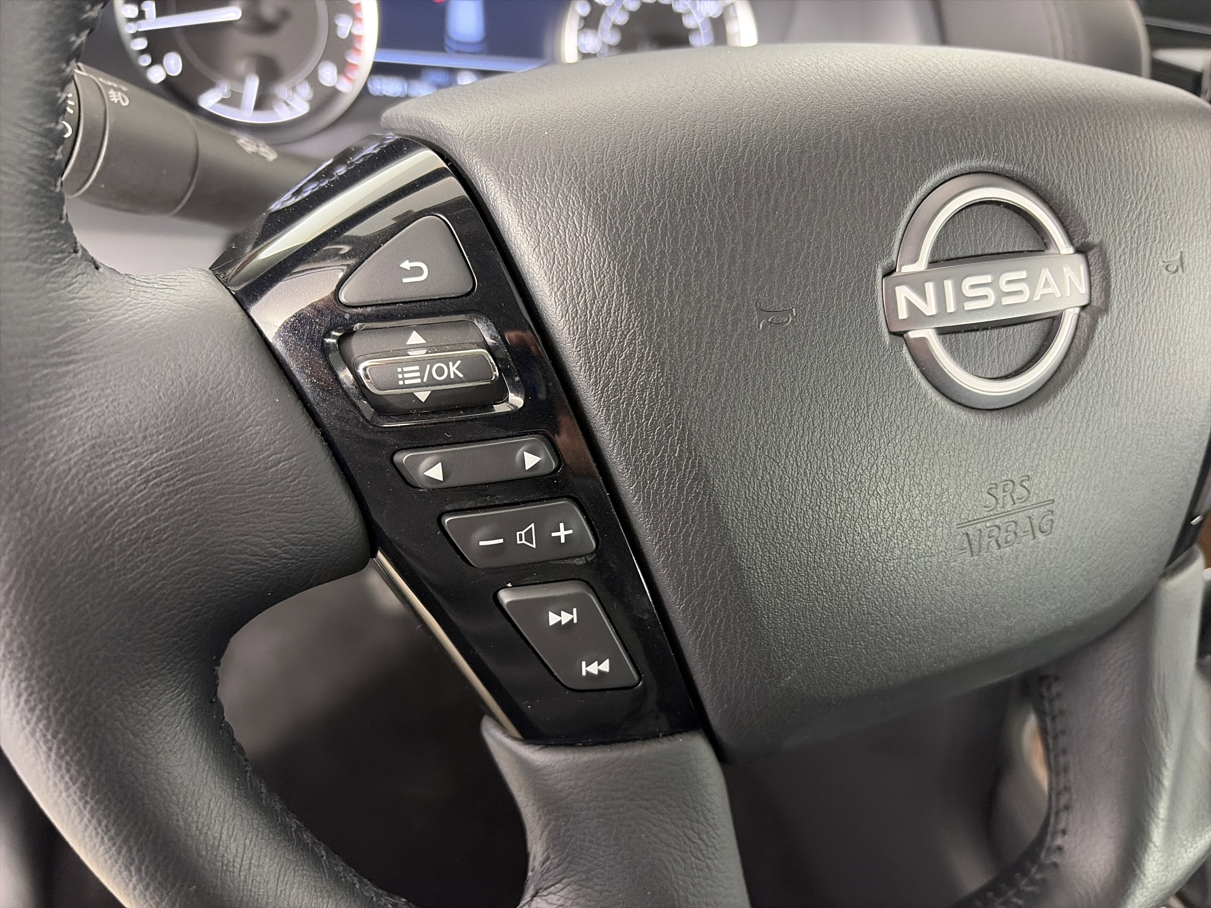 Certified 2024 Nissan Armada SL image 34