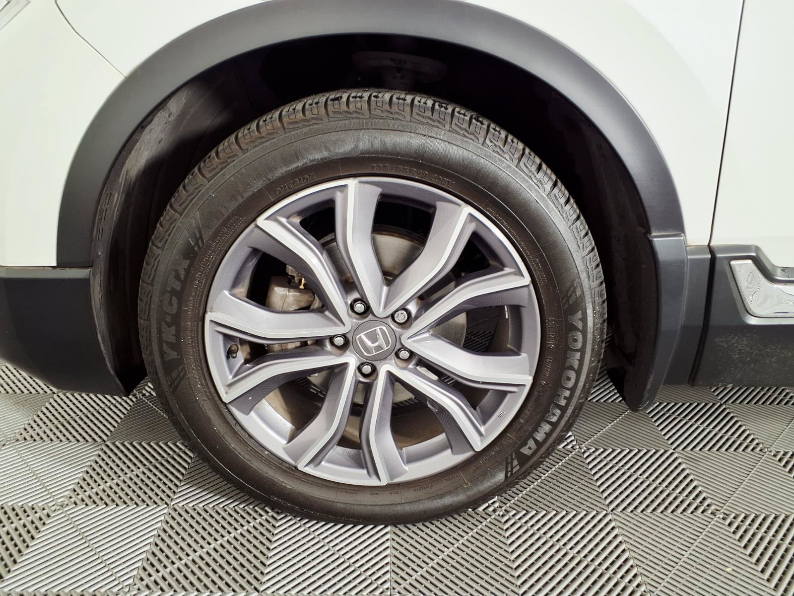 Used 2020 Honda CR-V Touring image 7