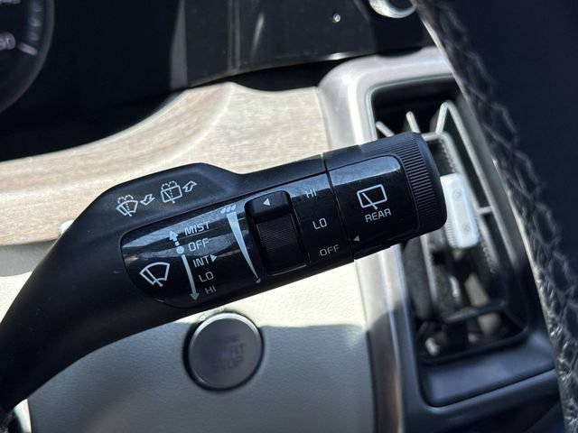Used 2023 Kia Sorento EX w/ Panoramic Sunroof Package FWD image 26