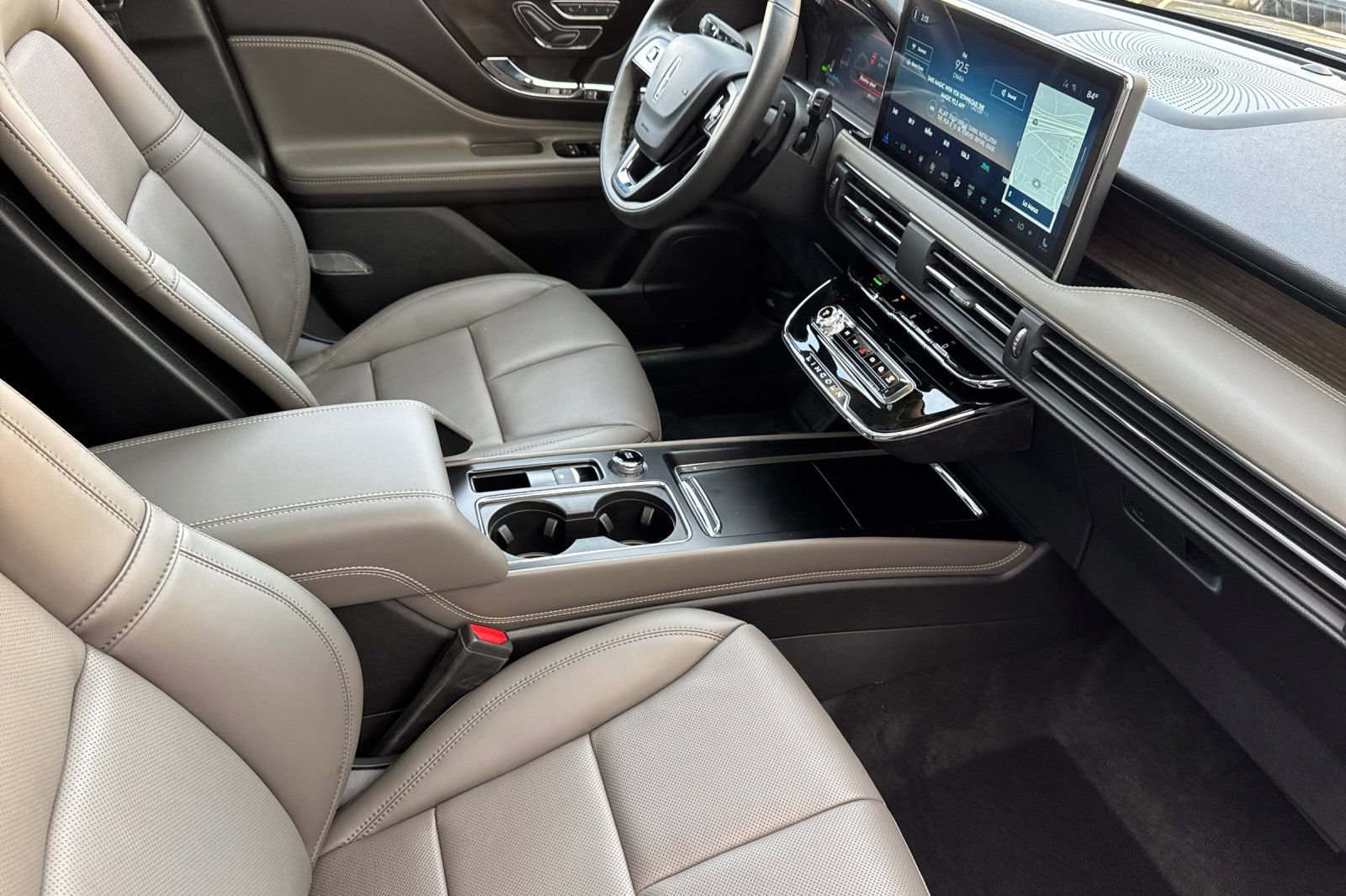 New 2026 Lincoln Corsair Grand Touring image 15