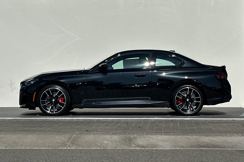 New 2025 BMW M240i xDrive Coupe w/ Premium Package AWD/4WD image 6