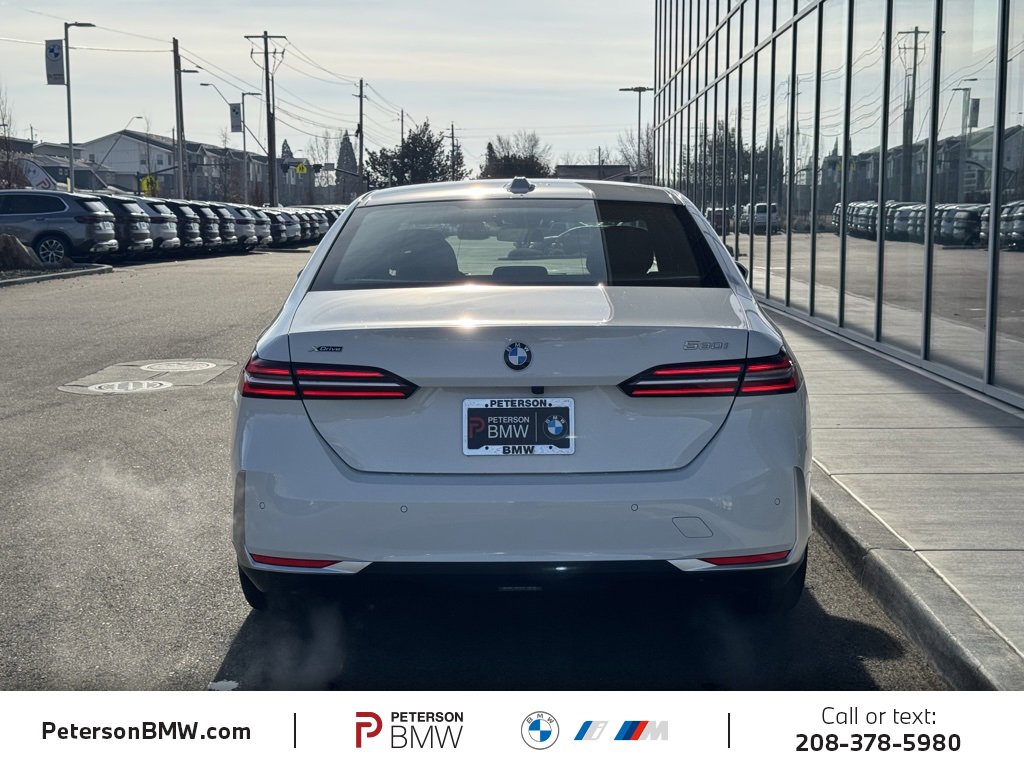 New 2026 BMW 530i xDrive w/ Premium Package image 5