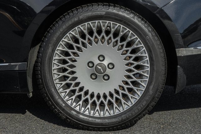 Used 2022 Genesis G80 2.5T w/ Prestige Package image 18