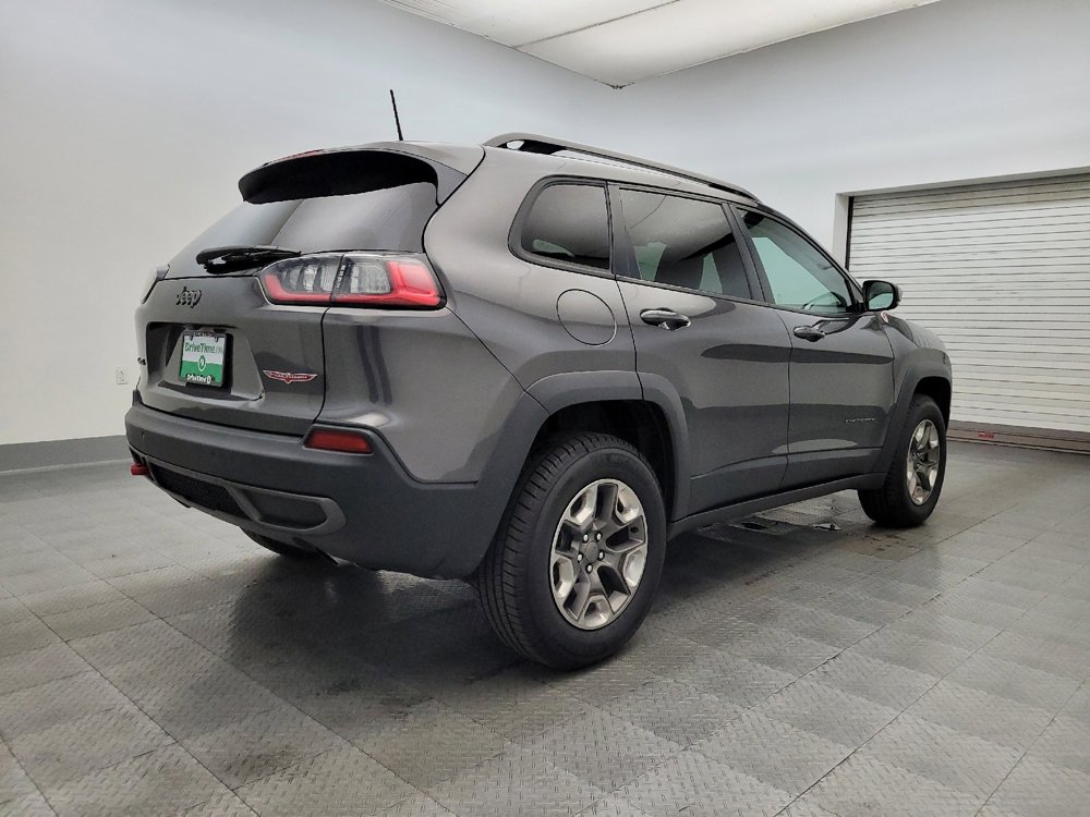 Used 2019 Jeep Cherokee Trailhawk image 9