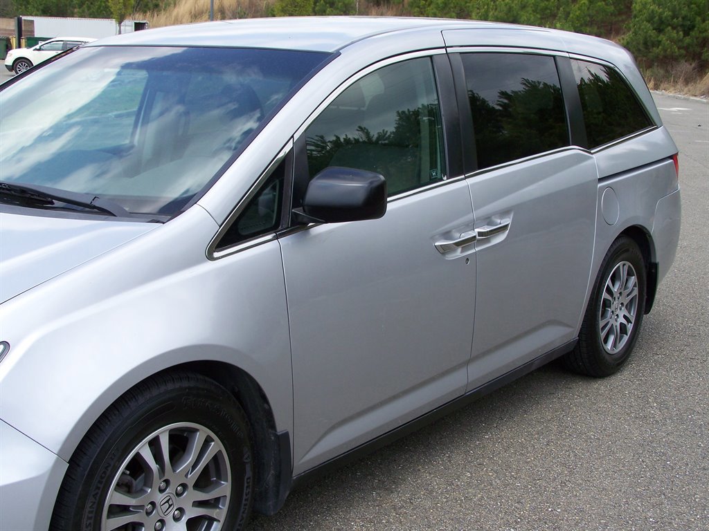 Used 2012 Honda Odyssey EX image 30