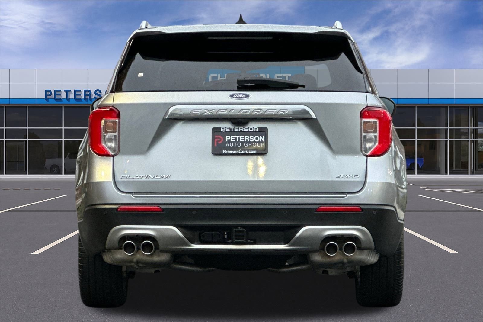 Used 2022 Ford Explorer Platinum w/ Equipment Group 601A image 5