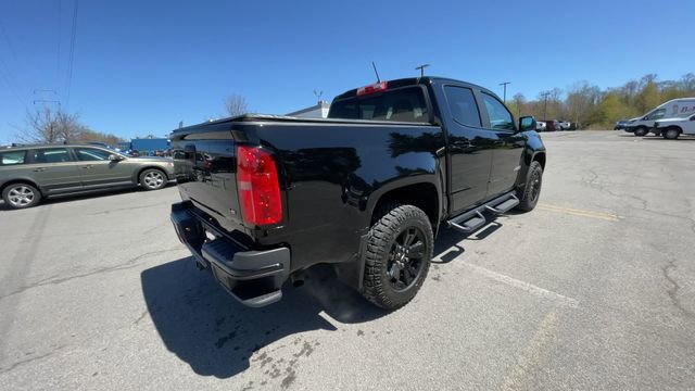 Used 2022 Chevrolet Colorado Z71 w/ Z71 Midnight Edition AWD/4WD image 9