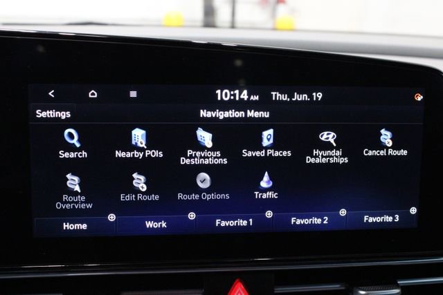 Used 2024 Hyundai Elantra SEL image 28