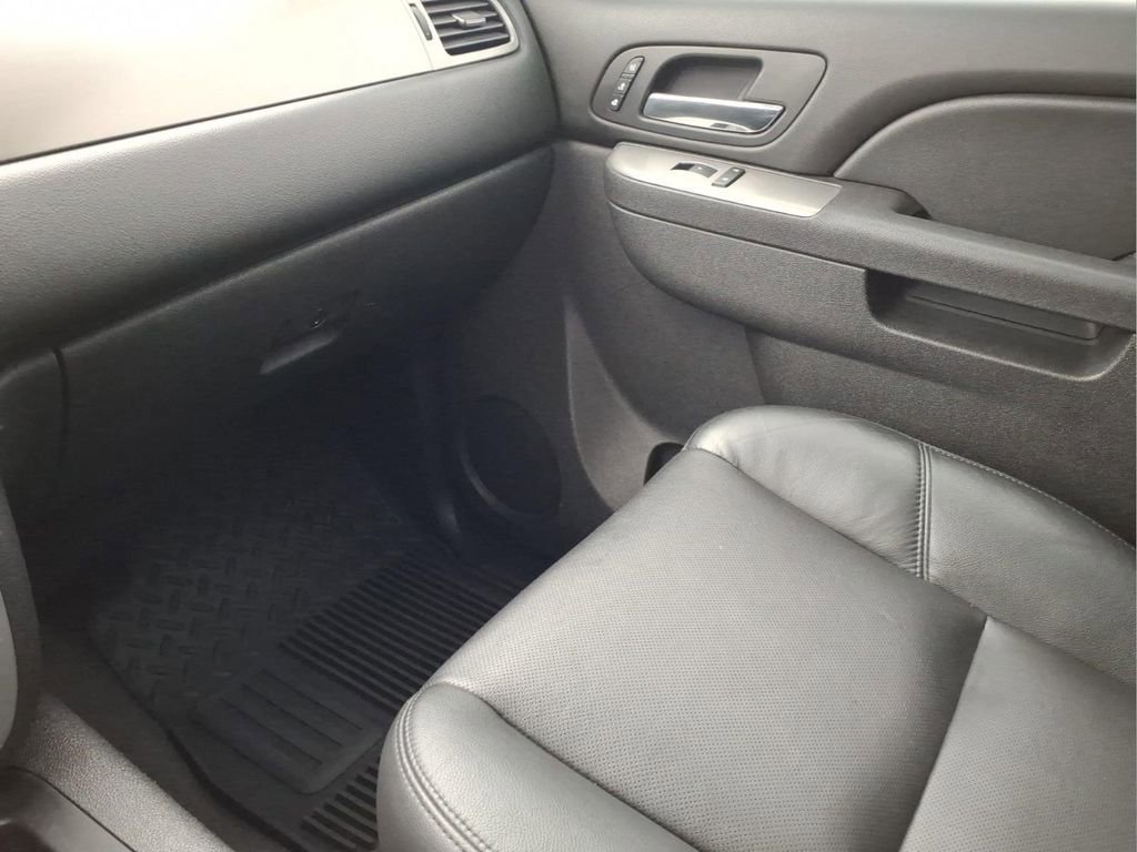 Used 2013 Chevrolet Silverado 1500 LTZ w/ LTZ Plus Package image 23