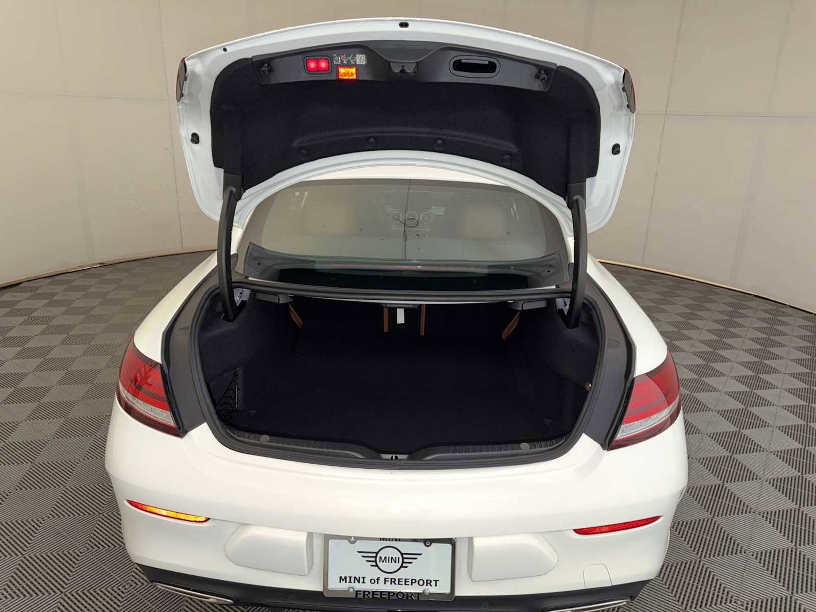 Used 2023 Mercedes-Benz C 300 4MATIC Coupe image 22