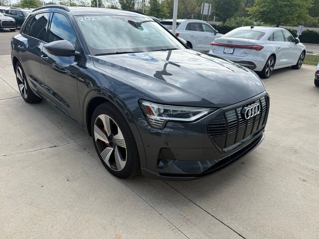 Used 2023 Audi e-tron Premium Plus w/ Premium Plus Package