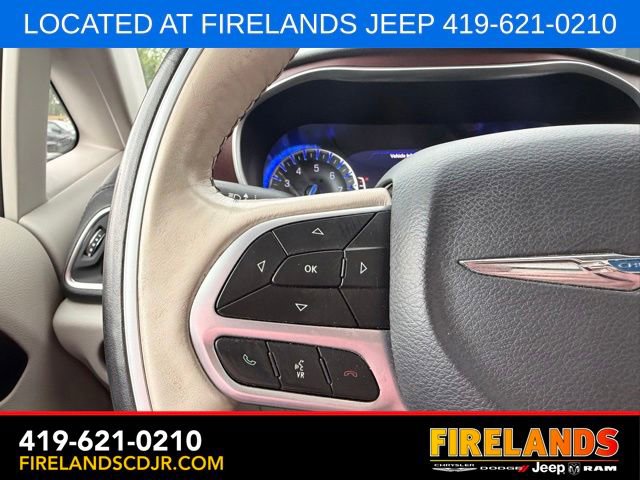 Used 2019 Chrysler Pacifica Limited FWD image 26