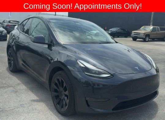 Used 2025 Tesla Model Y Long Range AWD/4WD image 1