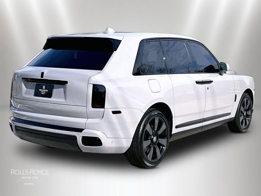 Certified 2021 Rolls-Royce Cullinan image 12