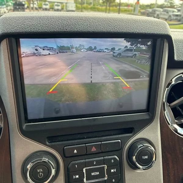 Used 2016 Ford F250 Lariat w/ Lariat Ultimate Package AWD/4WD image 30