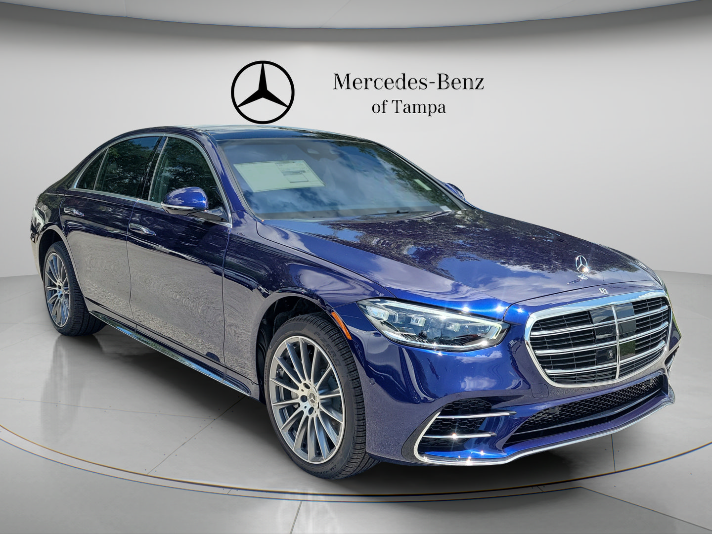 New 2026 Mercedes-Benz S 580 4MATIC Sedan image 3