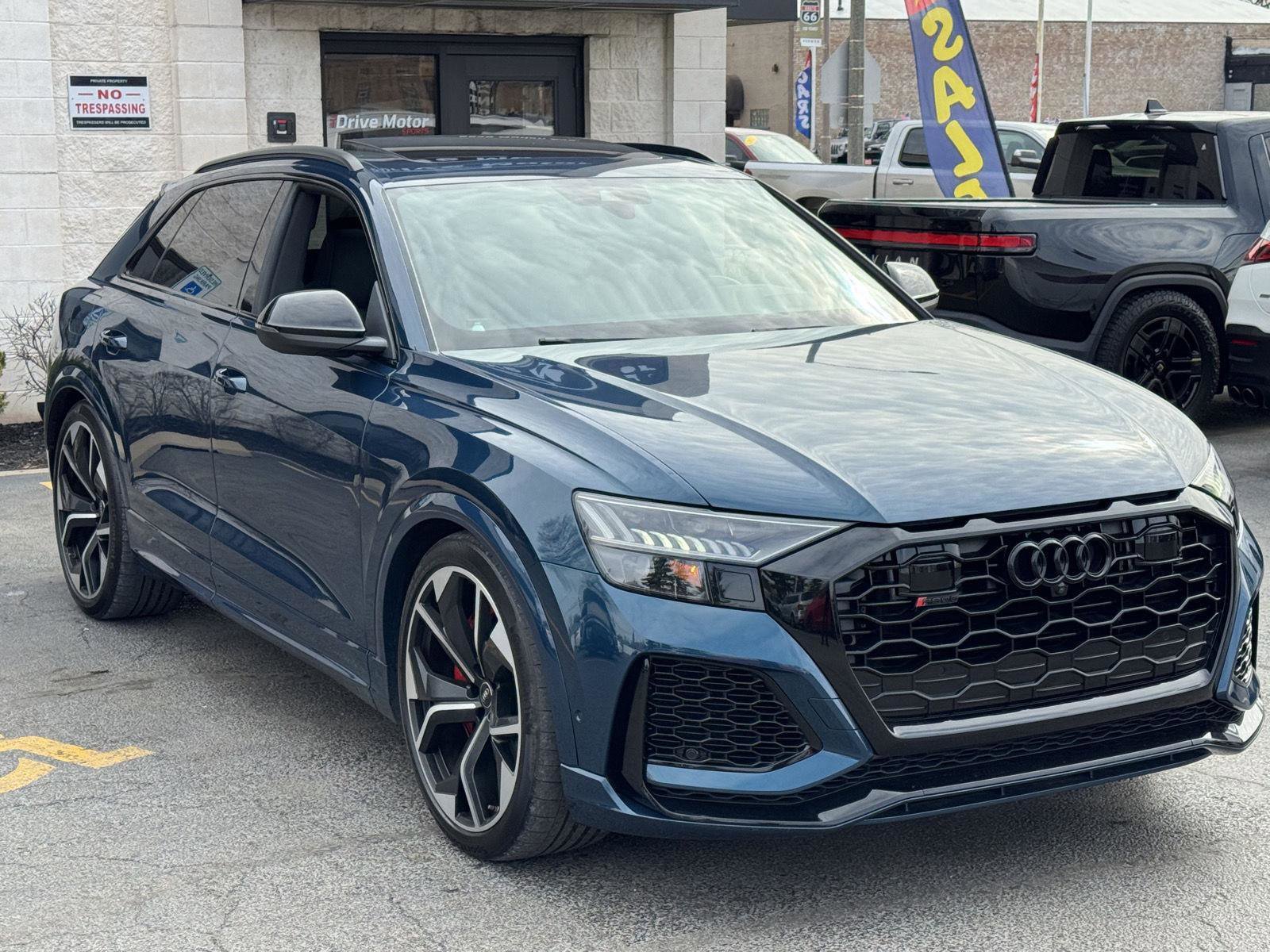 Used 2021 Audi RS Q8 w/ Black Optic Package image 20