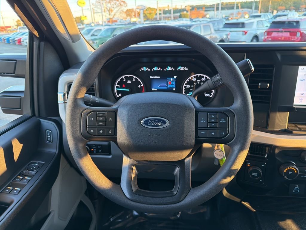 New 2026 Ford F350 XL w/ XL Chrome Package image 26