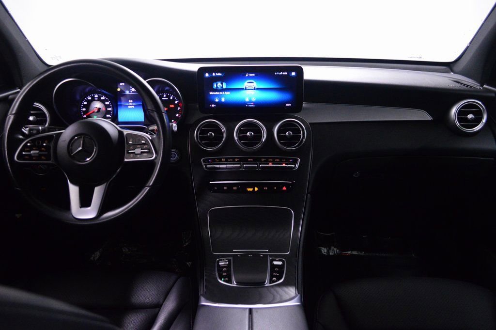 Used 2021 Mercedes-Benz GLC 300 4MATIC image 38