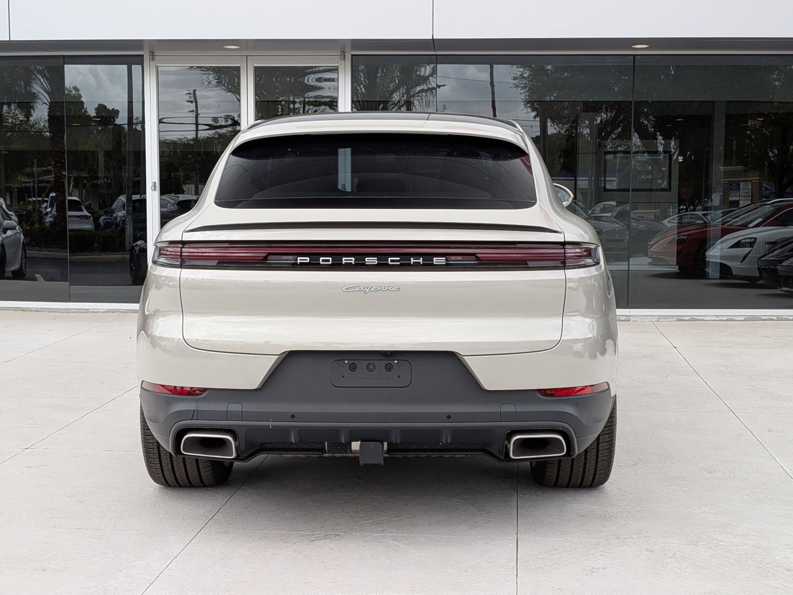 Used 2026 Porsche Cayenne E-Hybrid image 10
