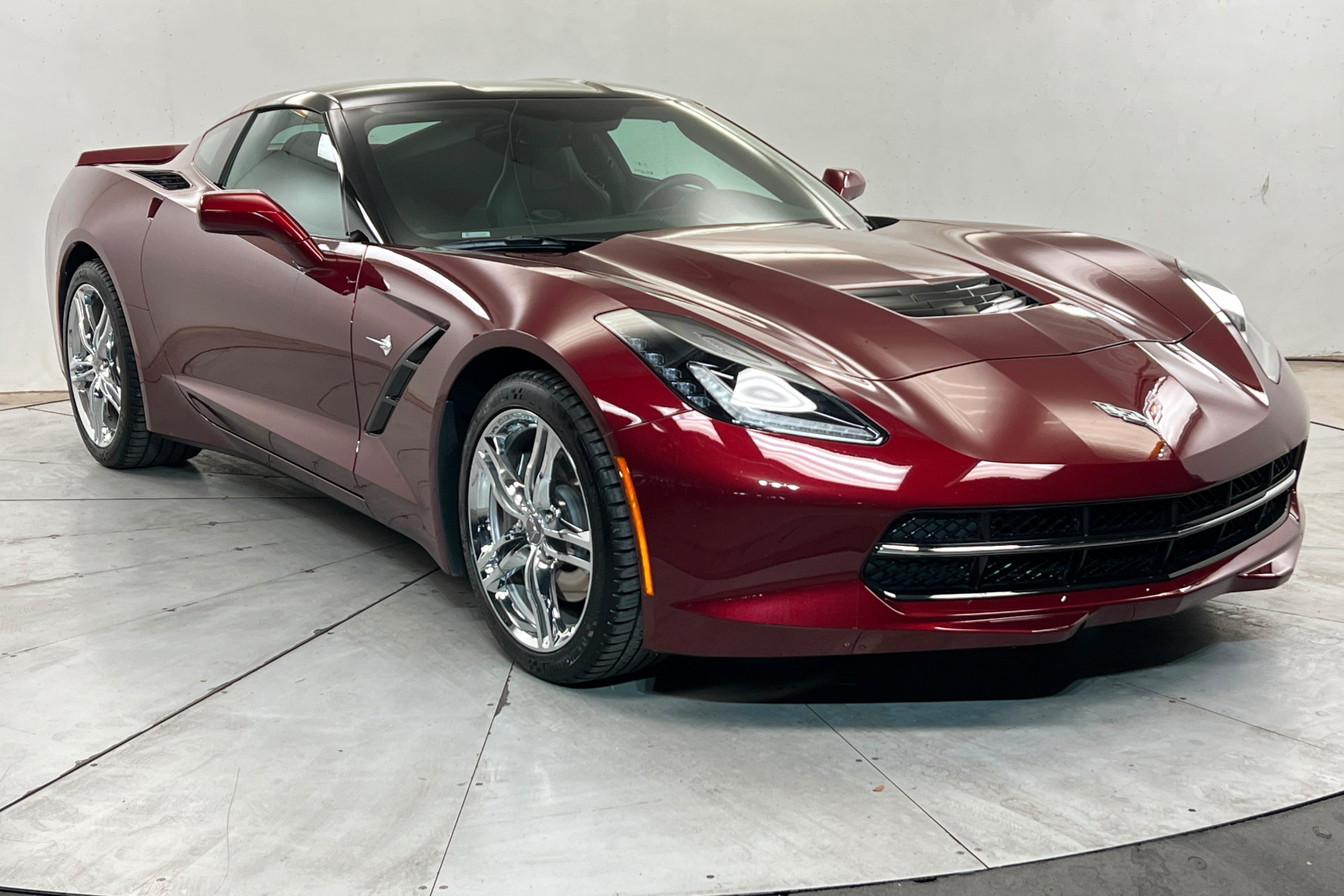 Used 2016 Chevrolet Corvette Stingray Coupe RWD image 8