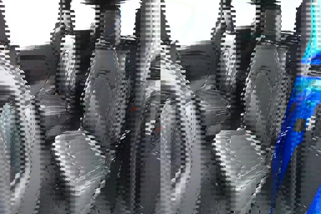 New 2026 Chrysler Pacifica Select w/ S Appearance Package image 25