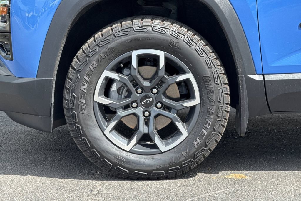 Used 2026 Chevrolet Equinox ACTIV w/ Convenience Package III AWD/4WD image 28