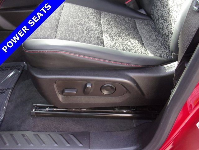 Used 2023 Chevrolet Colorado Z71 w/ Z71 Convenience Package 2 image 7