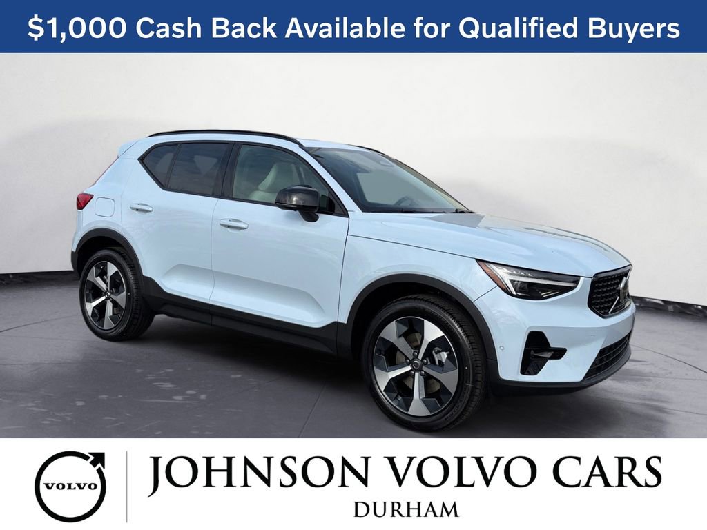 New 2026 Volvo XC40 B4 Plus w/ Climate Package