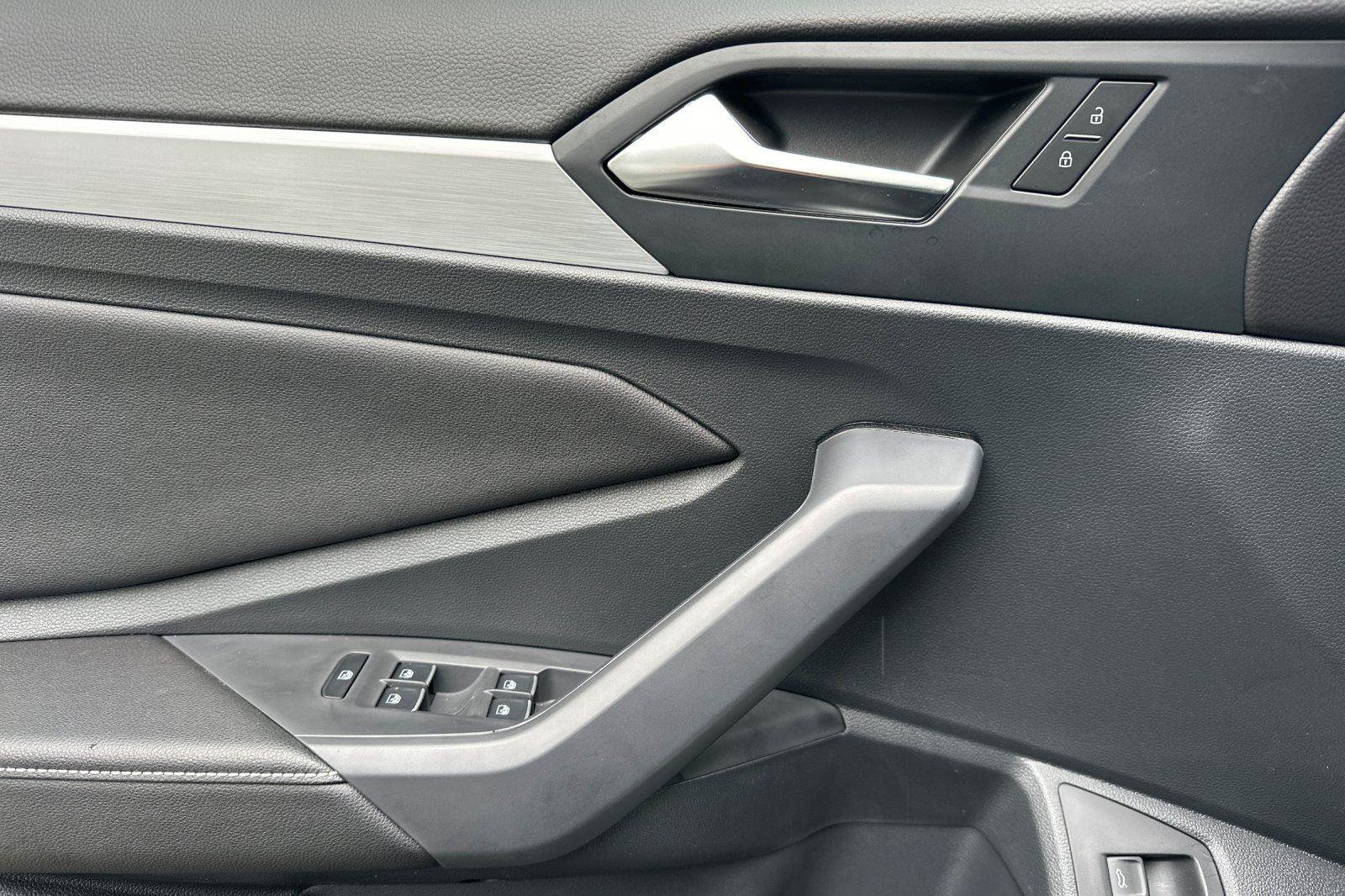 New 2026 Volkswagen Jetta Sport FWD image 10