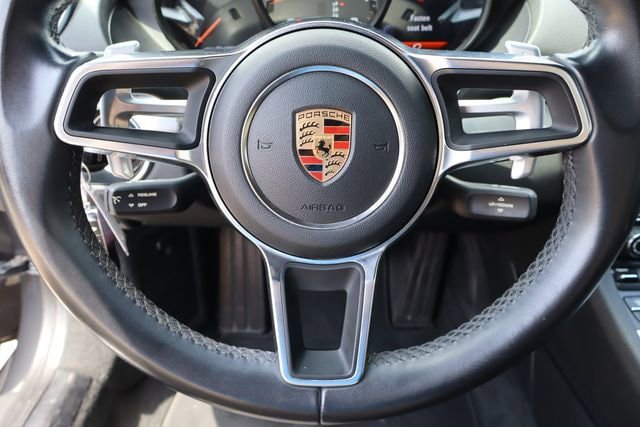 Used 2019 Porsche 718 Cayman RWD image 9