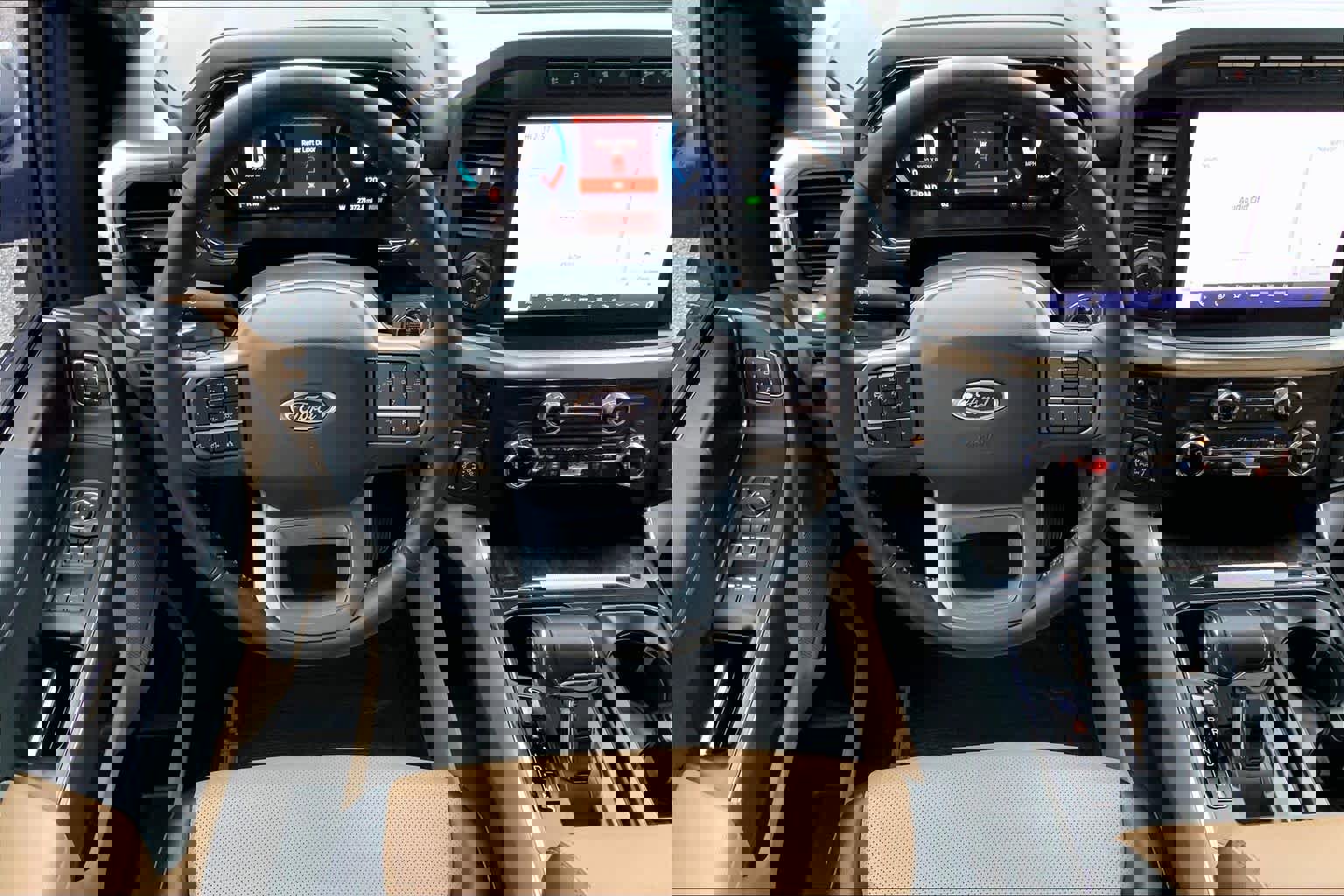 Used 2023 Ford F150 Lariat w/ Trailer Tow Package image 6